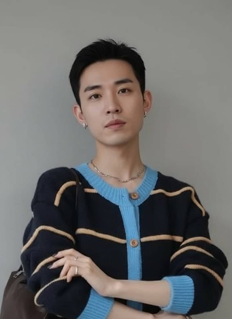 Male to Female - AI gender swap result 2